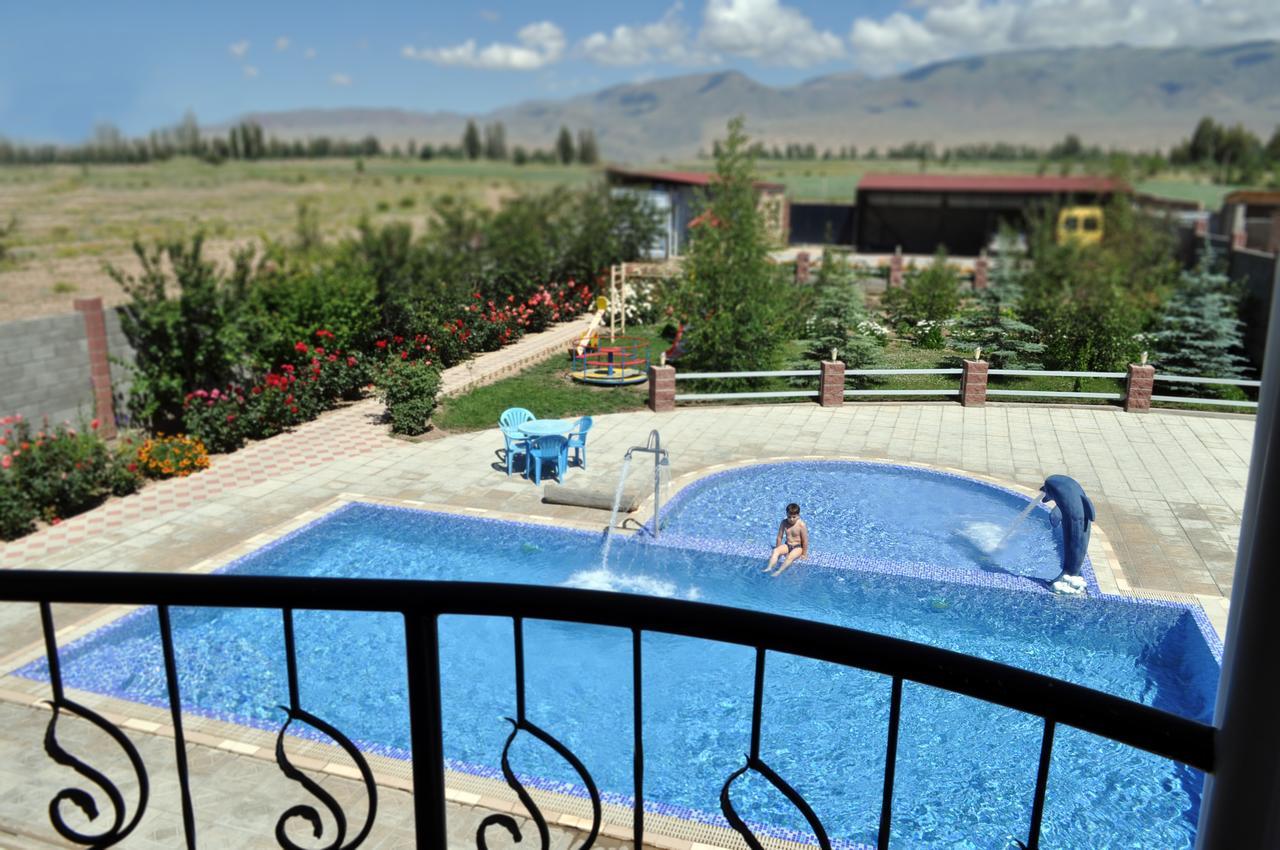 Zlata Inn Tamchy 외부 사진