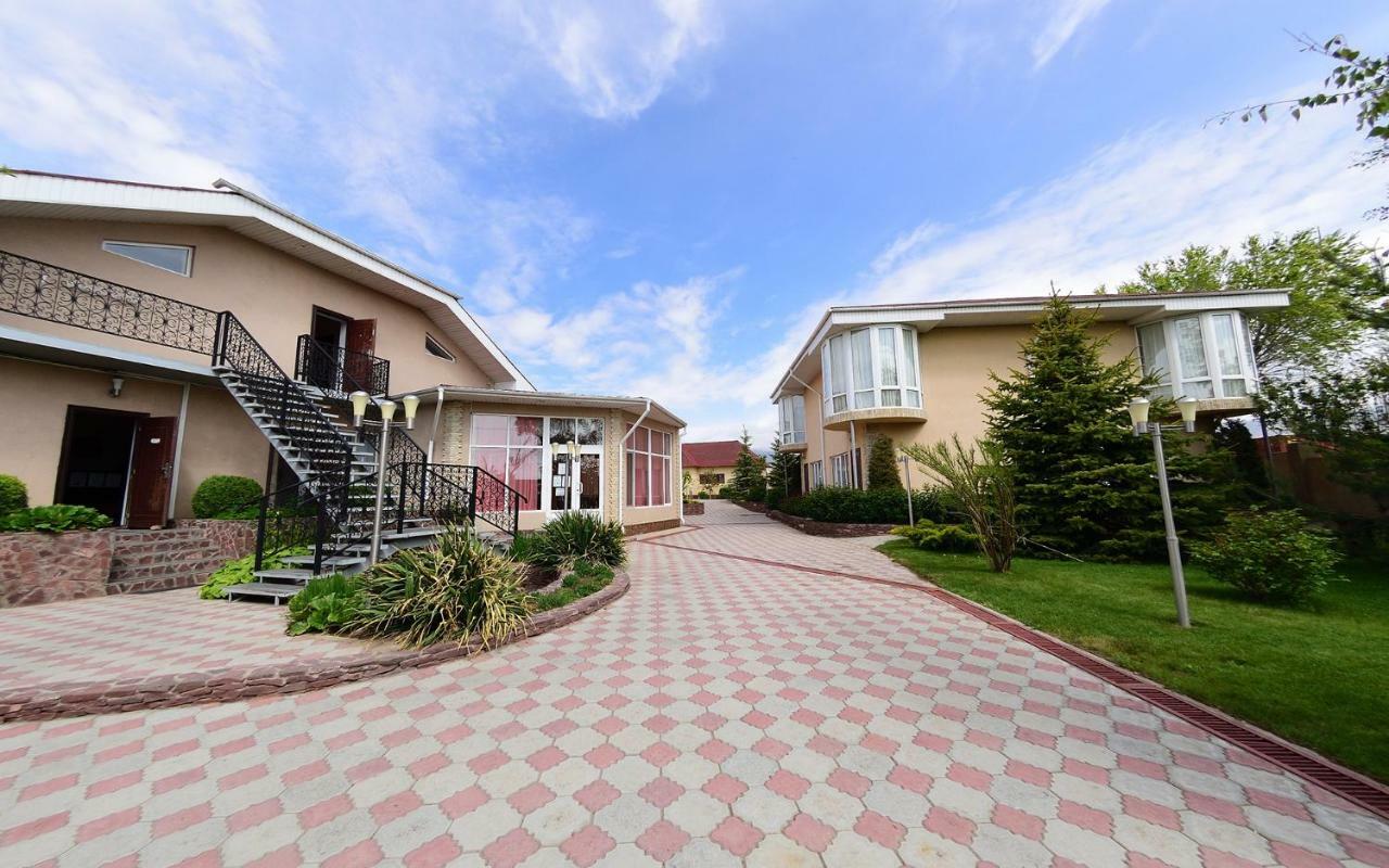 Zlata Inn Tamchy 외부 사진