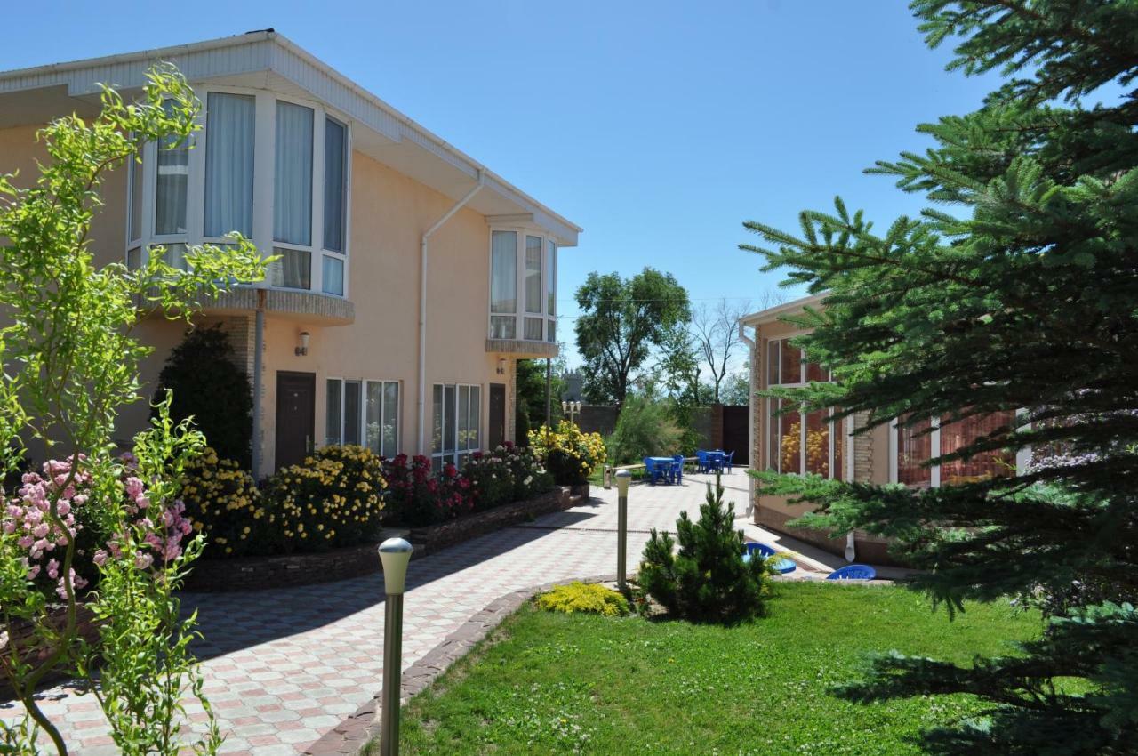 Zlata Inn Tamchy 외부 사진